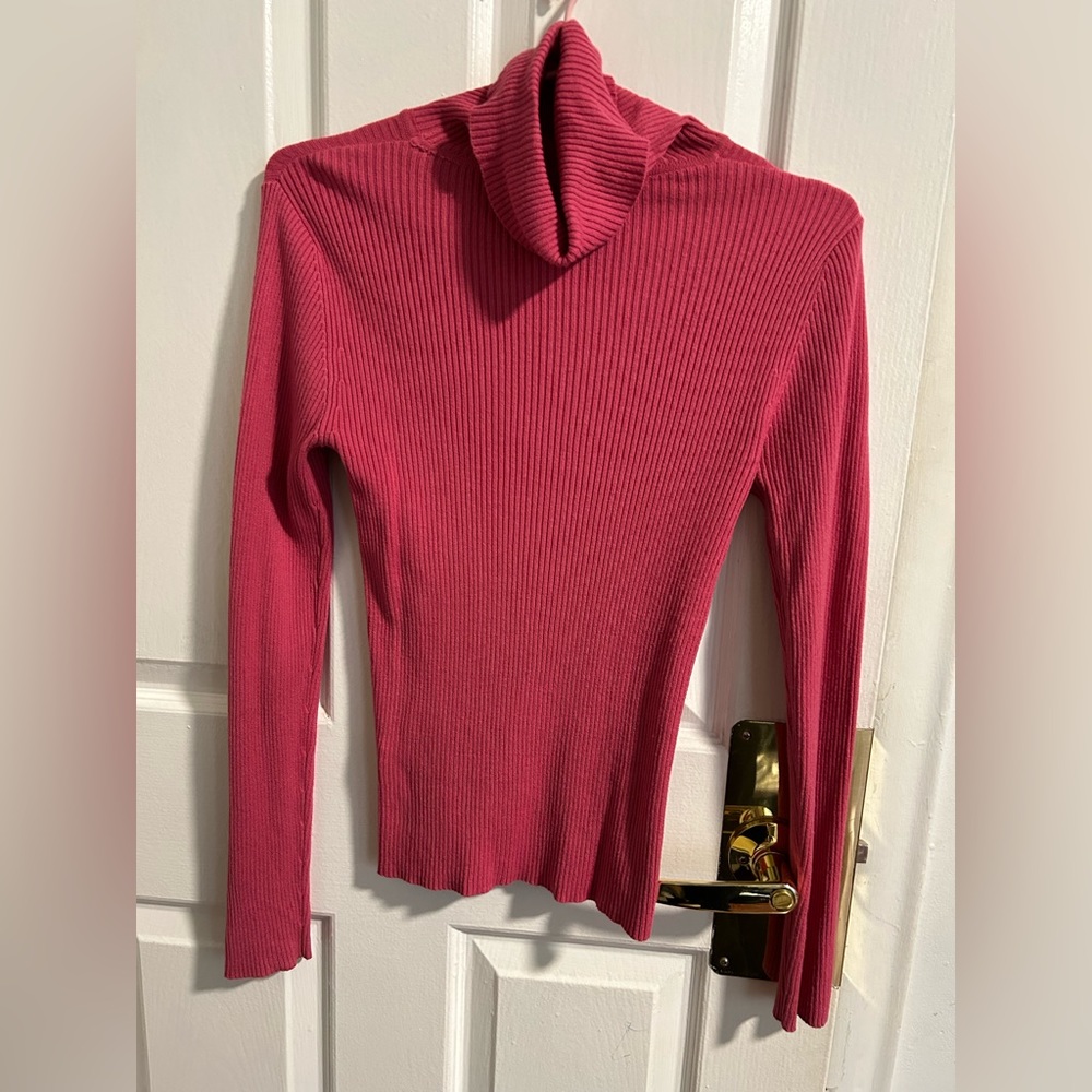 Turtle neck sweater